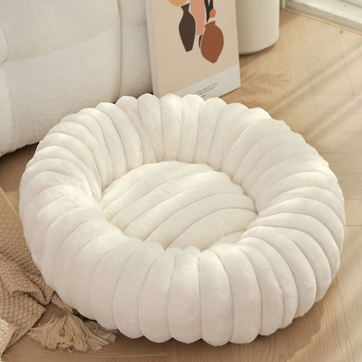 Round Plush Pet Bed